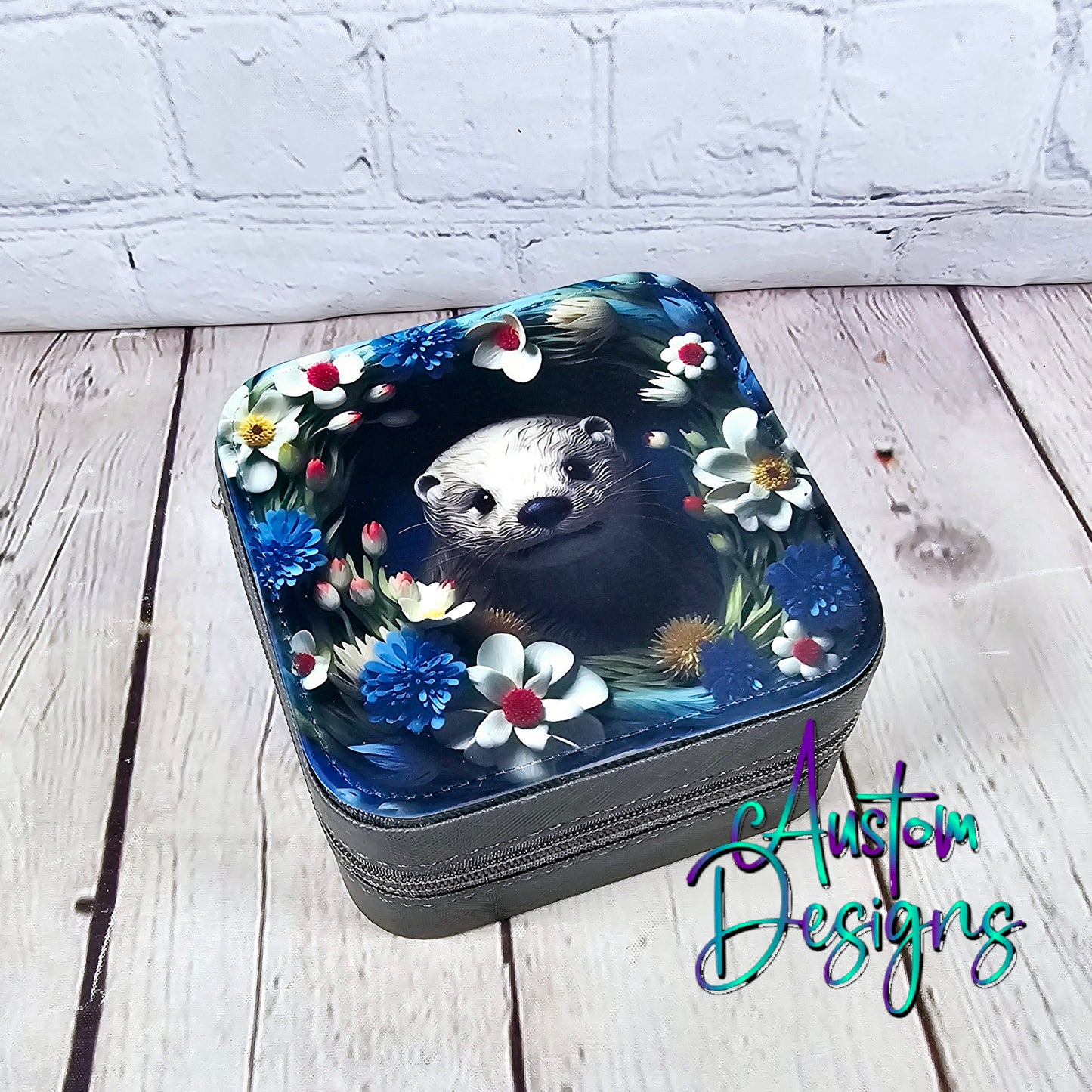 Otter Travel Jewelry Box